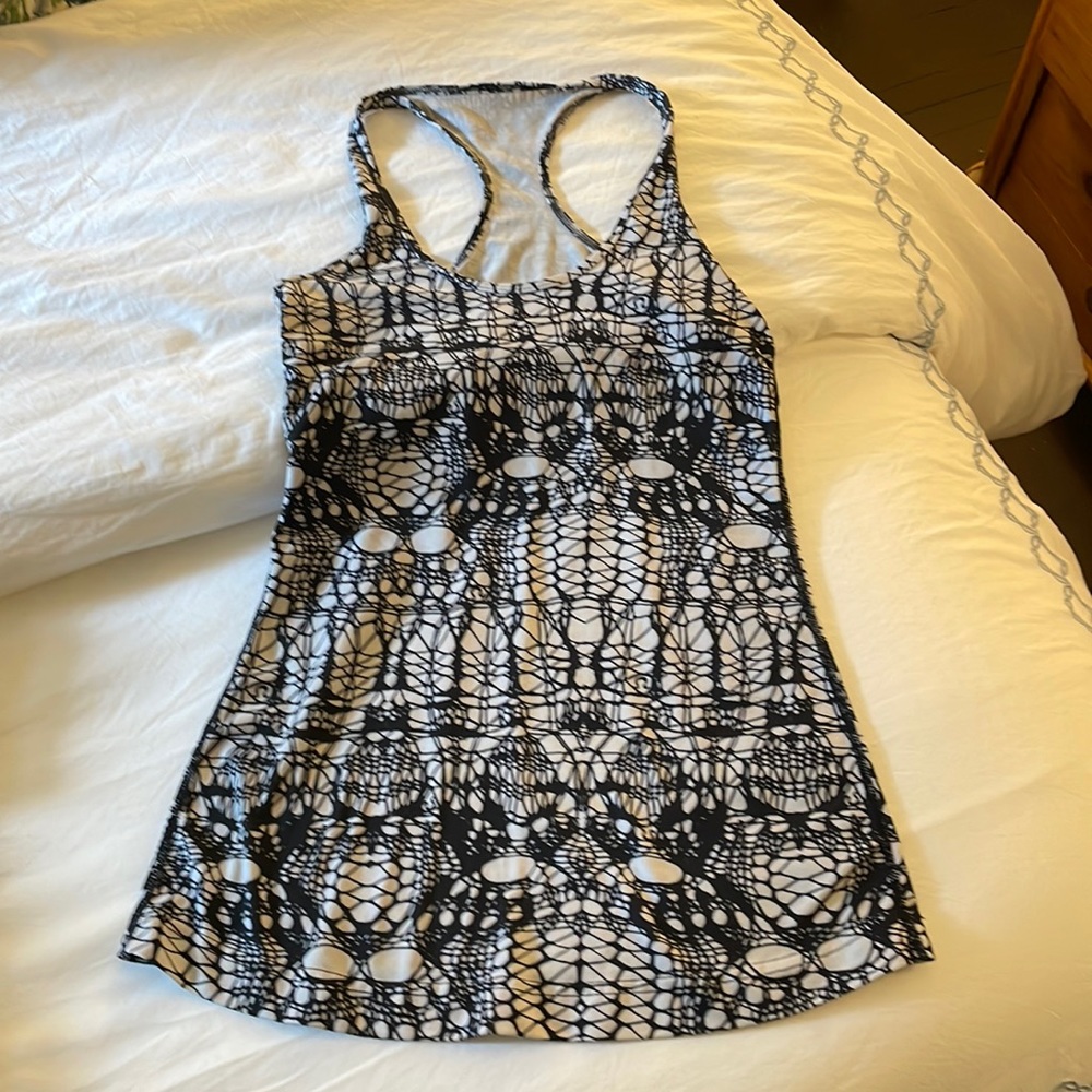 Lululemon patterned Cool Racerback tank
